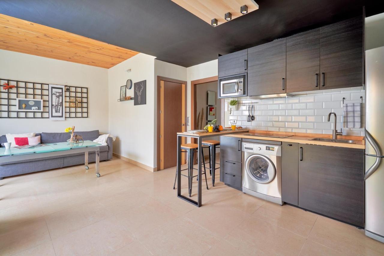 La Macarena Airport Apartment Malaga Exterior photo
