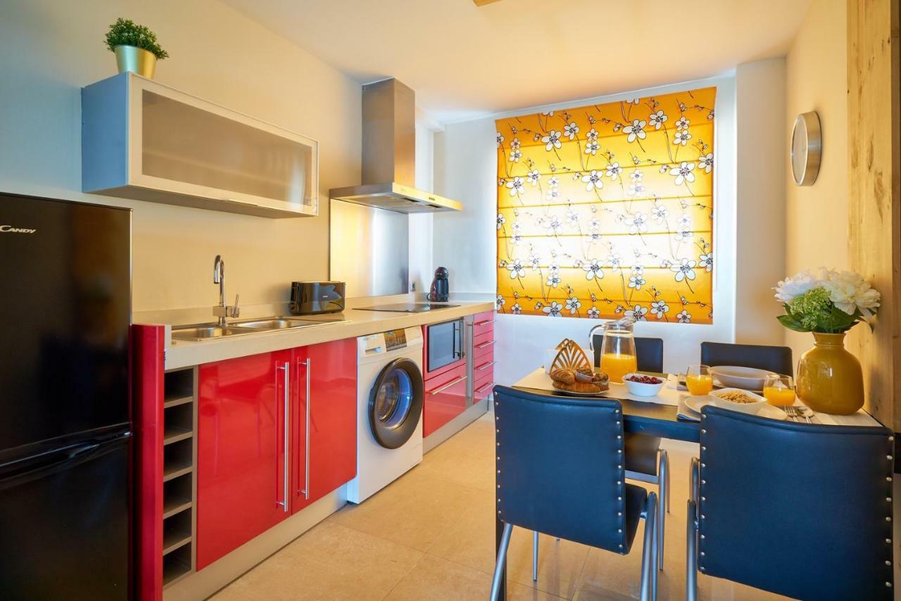 La Macarena Airport Apartment Malaga Exterior photo